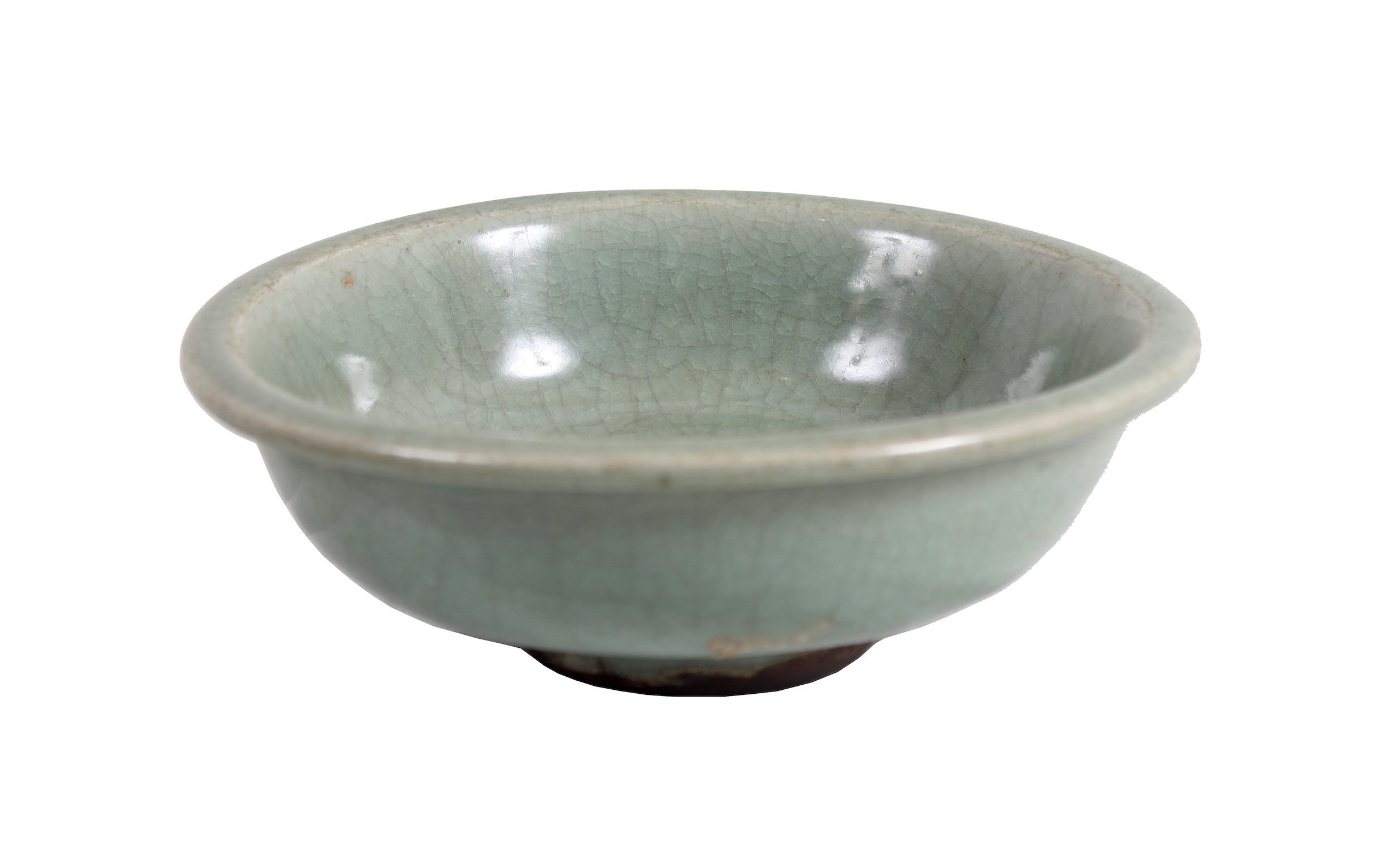 A 18th - 19th century Qing Chinese celadon crackle glazed bowl